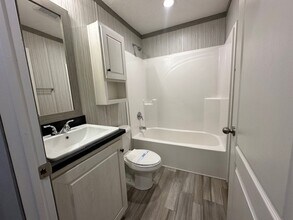 195 Colorado St in Belleville, MI - Building Photo - Building Photo