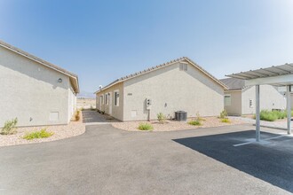 1661 S Dandelion St in Pahrump, NV - Building Photo - Building Photo