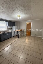 200 E Watauga Ave in Johnson City, TN - Building Photo - Building Photo