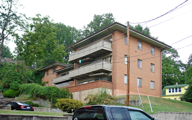 Everall Ridge in Baltimore, MD - Building Photo - Building Photo