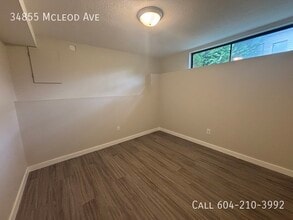 2 Bedroom Suite in East Abbotsford in Abbotsford, BC - Building Photo - Building Photo