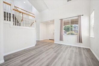 6305 Crimson Ridge Dr in Rocklin, CA - Building Photo - Building Photo