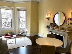 241 Beacon St, Unit 3 in Boston, MA - Building Photo - Building Photo