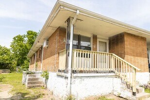 2113 Ocoee St, Unit Unit 2113 in Chattanooga, TN - Building Photo