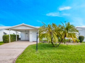1103 Reposo Ave in Boynton Beach, FL - Building Photo