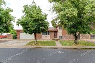 3191 Troy St in Aurora, CO - Building Photo