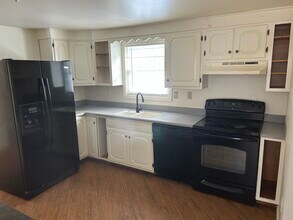 109 Brylin Dr in Honey Brook, PA - Building Photo - Building Photo