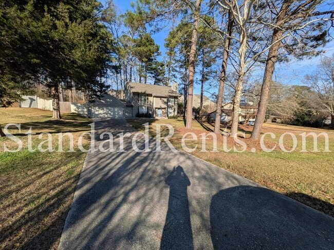 622 Hickory Hollow Ln in Jonesboro, GA - Building Photo - Building Photo