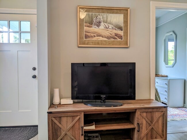 1215 Prince St, Unit Downtown Gem in Beaufort, SC - Building Photo - Building Photo