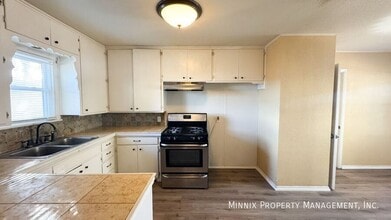 3005 49th St in Lubbock, TX - Building Photo - Building Photo