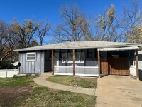 2730 Stewart Ave in Kansas City, KS - Foto de edificio - Building Photo