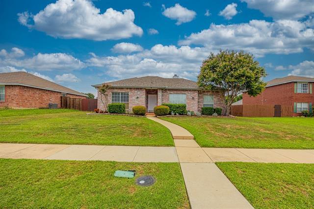 12104 Canoe Rd in Frisco, TX - Building Photo