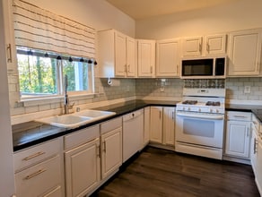 200 Whispering Pine Pl in Sultan, WA - Building Photo - Building Photo