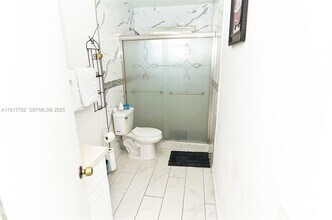 240 NW 197th St in Miami, FL - Building Photo - Building Photo