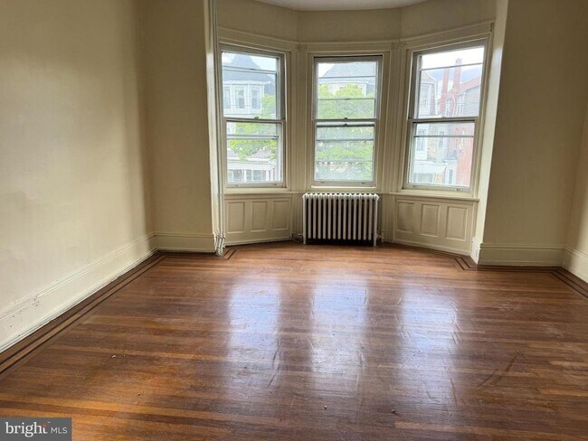 4718 Hazel Ave in Philadelphia, PA - Building Photo - Building Photo