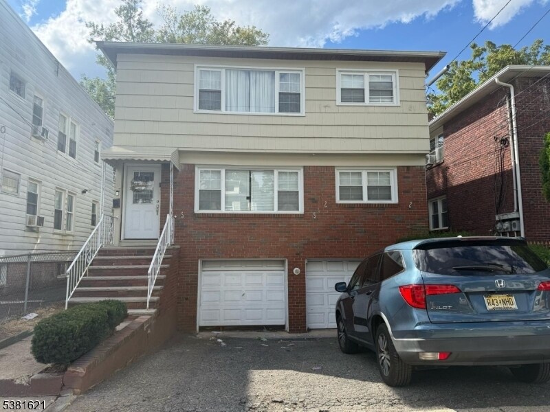 105 Norwood St in Newark, NJ - Building Photo