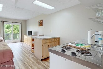 661 Harrison Ferry Rd, Unit 6 in Baneberry, TN - Building Photo - Building Photo