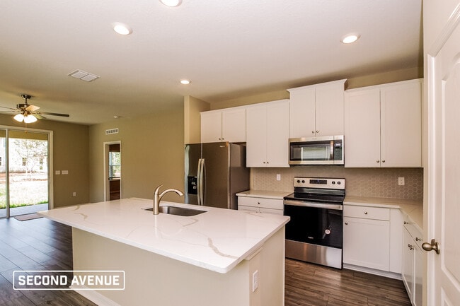 512 Falcon Ridge Rd in St. Augustine, FL - Foto de edificio - Building Photo