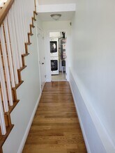 613 4th Ln, Unit 615 4th Lane in South San Francisco, CA - Building Photo - Building Photo