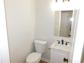 3589 N Hopkins Ct in Powder Springs, GA - Building Photo - Building Photo