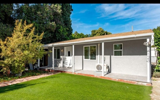 14123 Califa St in Van Nuys, CA - Building Photo - Building Photo