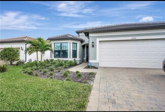 1770 Terreno Blvd in Naples, FL - Building Photo - Building Photo