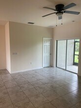 24484 Zephyr Ct in Punta Gorda, FL - Foto de edificio - Building Photo