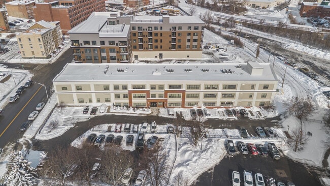 733 Broadway in Albany, NY - Building Photo - Building Photo