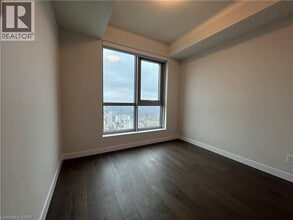 60 Frederick St in Kitchener, ON - Building Photo - Building Photo