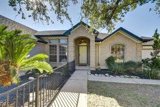 21415 Boggy Ford Rd in Lago Vista, TX - Building Photo - Building Photo