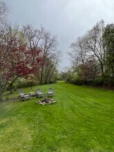 37 Overlook Dr in New Milford, CT - Foto de edificio - Building Photo