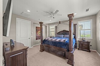 27285 Pascal Pl. in Santa Clarita, CA - Building Photo - Building Photo