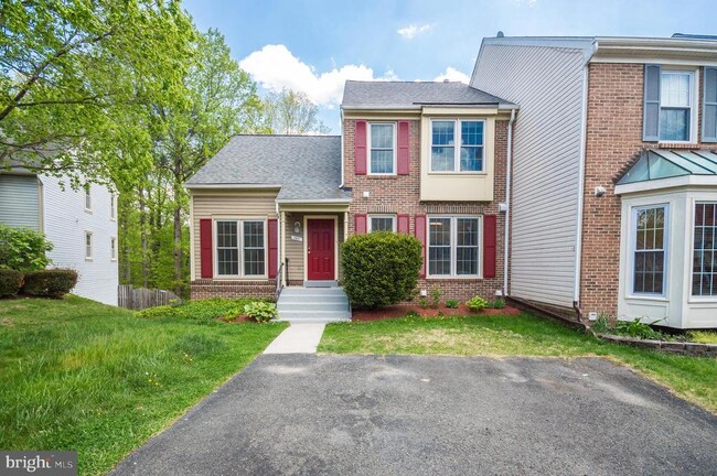 property at 7431 Ridge Oak Ct