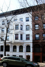 66 W 69th St in New York, NY - Building Photo - Building Photo