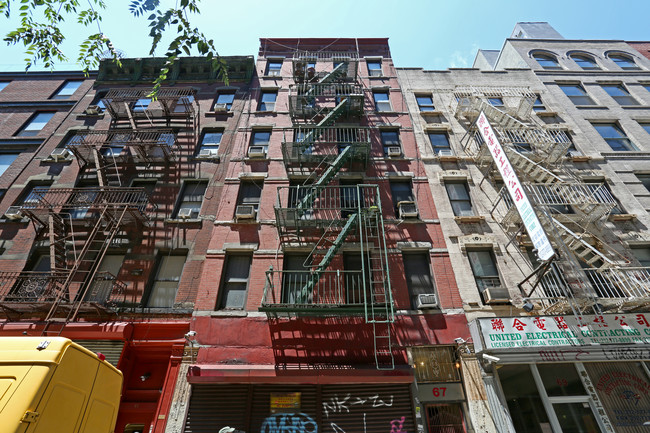 67 Ludlow St in New York, NY - Building Photo - Building Photo