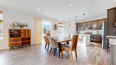 4037 Chasm Lake Dr in Loveland, CO - Building Photo - Building Photo