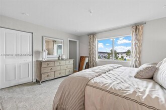 436 10th Ct in Florida City, FL - Building Photo - Building Photo