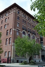 714 Market St in Tacoma, WA - Building Photo - Building Photo