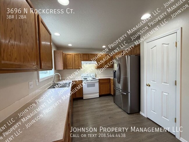 3696 N Rockcress Ct in Boise, ID - Building Photo - Building Photo