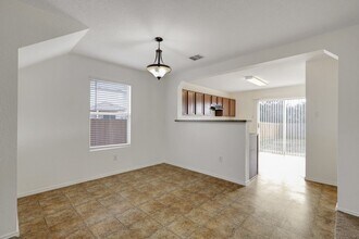 13006 Della Strada in San Antonio, TX - Building Photo - Building Photo