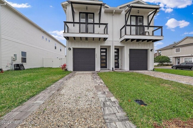 803 7th Ave S in Jacksonville Beach, FL - Foto de edificio - Building Photo