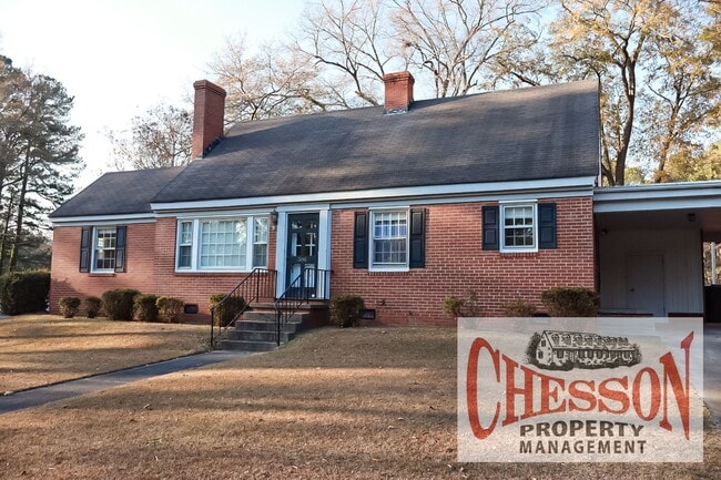 property at 506 Monticello Dr NW