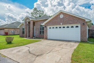 2978 Stillwell Blvd in Crestview, FL - Building Photo - Building Photo