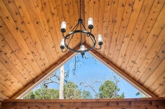 319 Akaloa Dr in Bastrop, TX - Building Photo - Building Photo