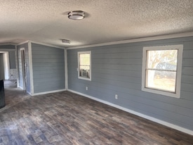 522 Lancer Dr in Florence, SC - Building Photo