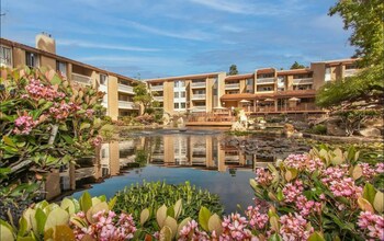 1855 Diamond St, Unit 114 in San Diego, CA - Building Photo - Building Photo