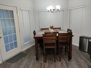 5230 E Brown Rd in Mesa, AZ - Building Photo - Building Photo