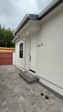 17735 Ludlow St in Granada Hills, CA - Building Photo - Building Photo