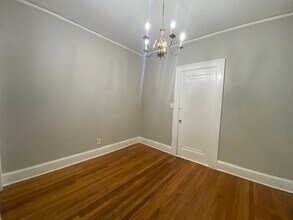 860 Briarcliff Road in Atlanta, GA - Foto de edificio - Interior Photo