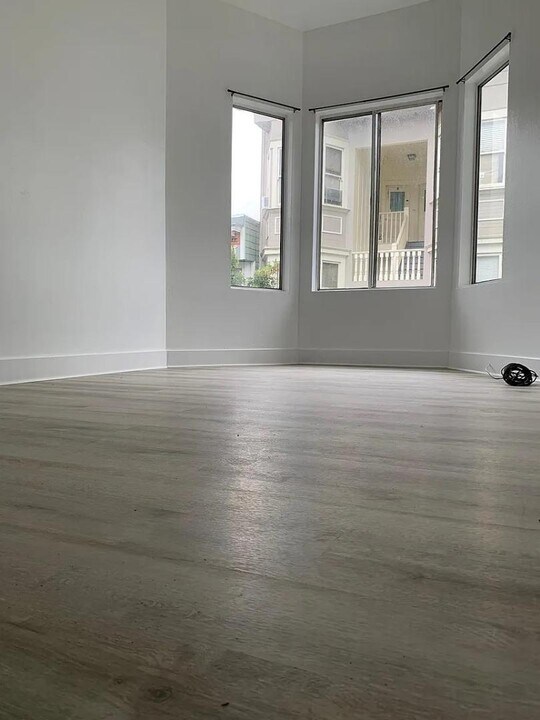 525 Natoma St in San Francisco, CA - Building Photo